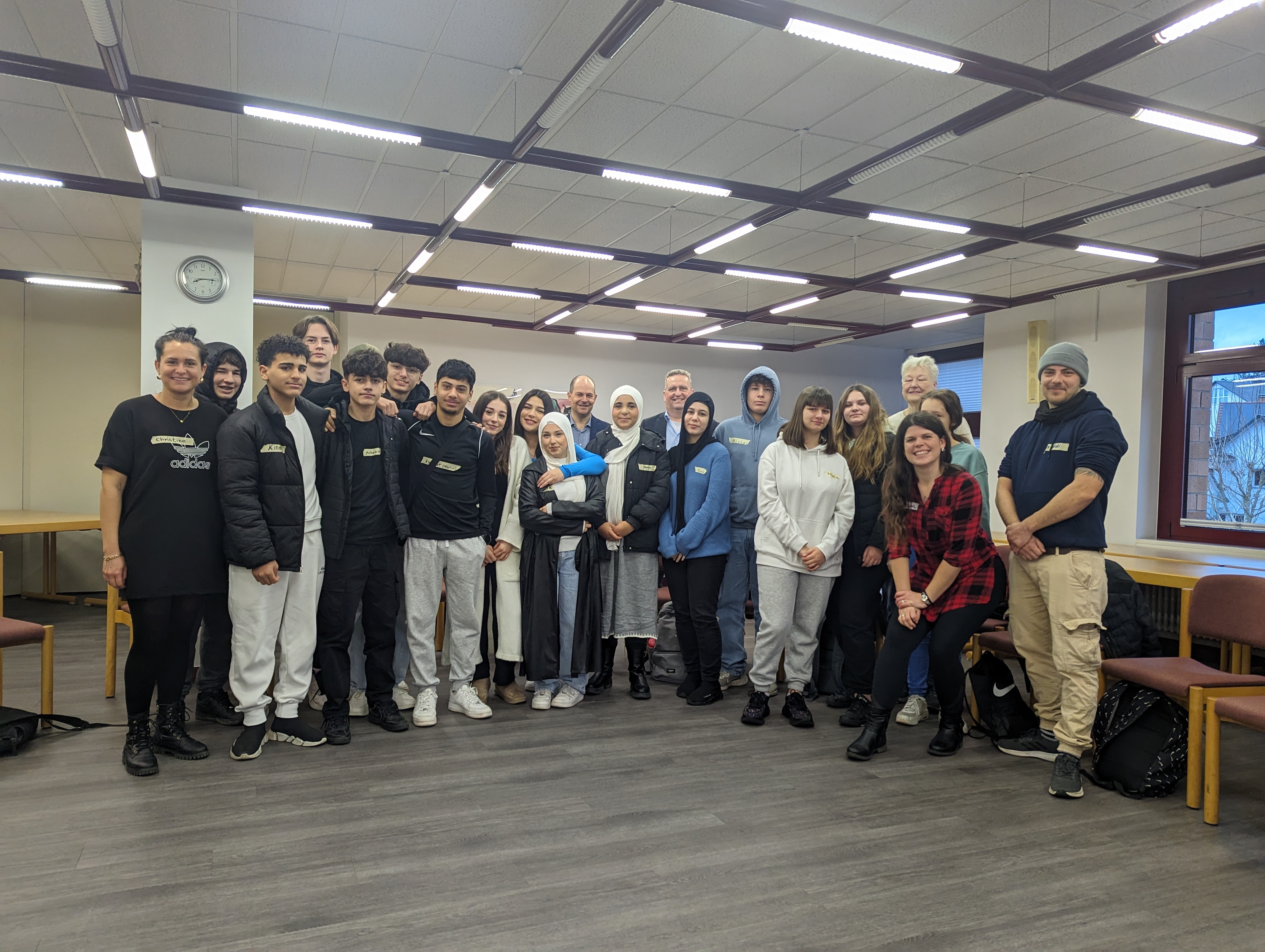 Ordnungsamtsleiter Kai Trageser und die Mitarbeiter des Bauhofs Jan-Niklas Weinberger und Ralf Riedel